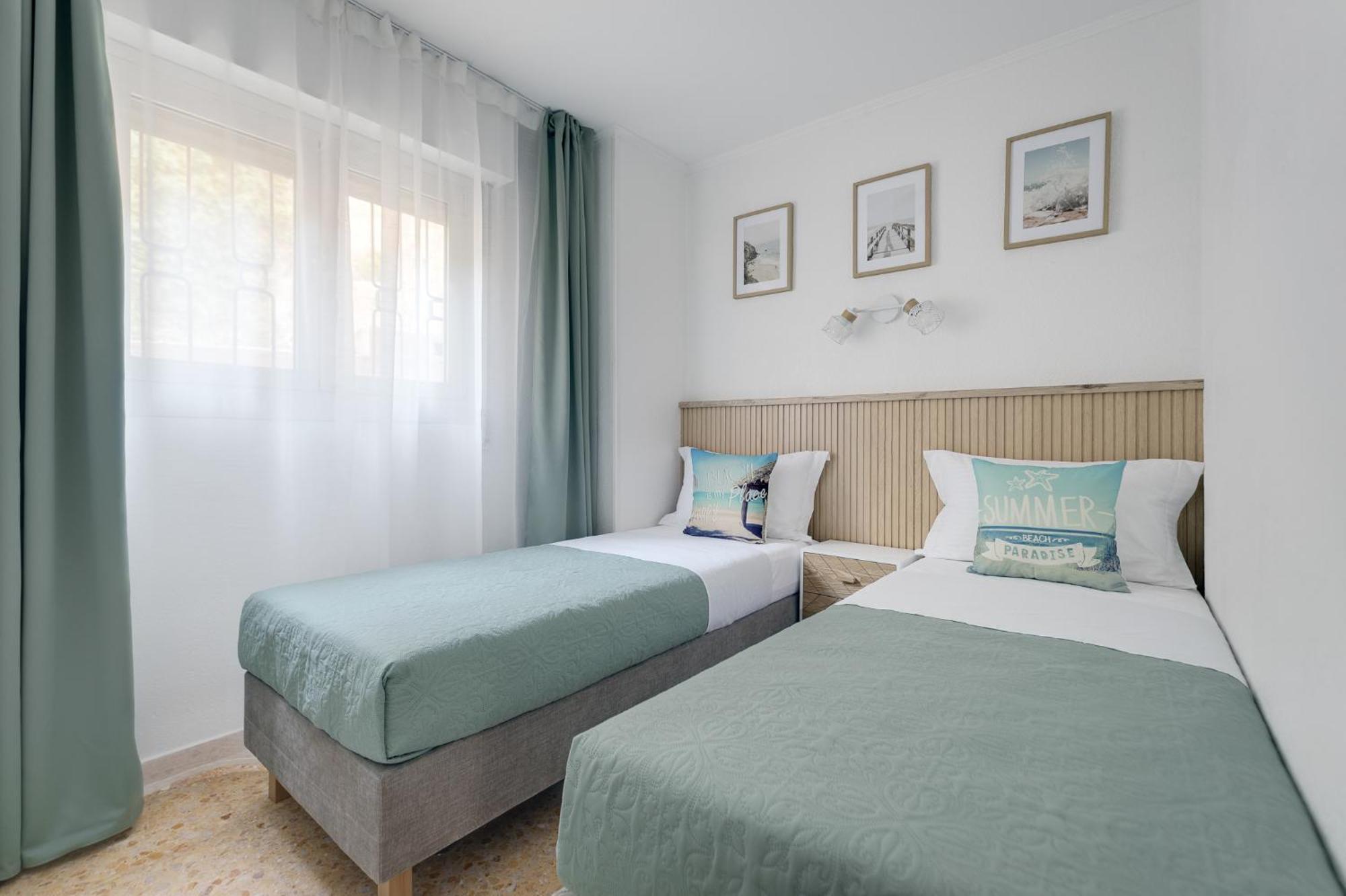 Europa Club Apartment, La Cala De Finestrat, Benidorm, Next To The Beach, Ground Floor, Air Cond Exterior foto
